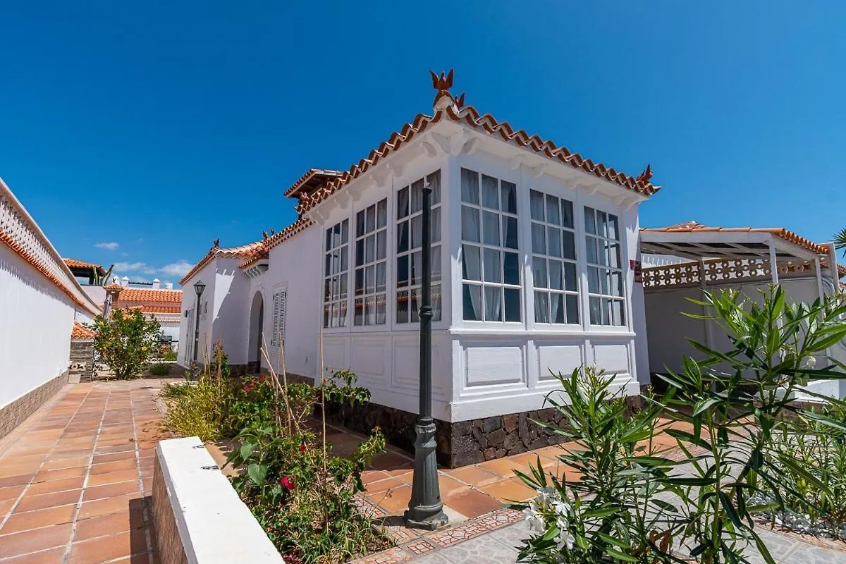 Holiday home Beach House La Caleta